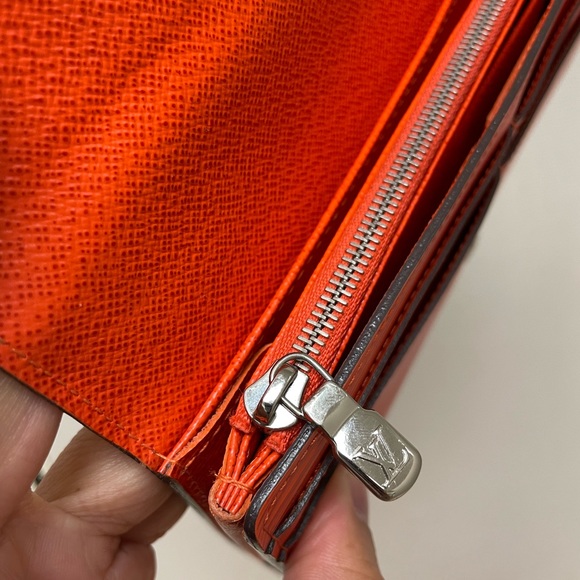🍊Authentic Louis Vuitton Long Portefeuille Sarah Epi Wallet - Picture 7 of 16